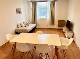 Amplio departamento renovado en el centro de la ciudad