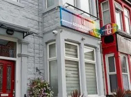 Q Accommodation