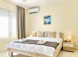 Great 2BDR Apartment in the Centre for 6 Guests