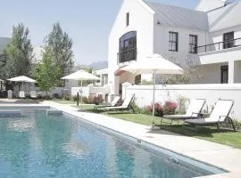 Winelands Golf Lodges 9
