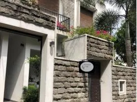 Moonbeam Villa