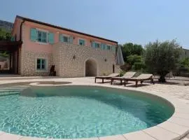 Casa Bianka