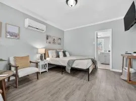 Sunny Pensacola Studio Near Beach and Downtown