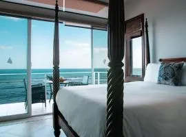 The Pearl Suite