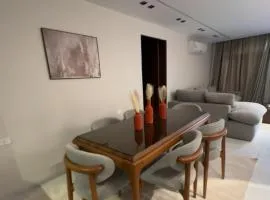 VESTA - Luxury APT - 3BR - Gardenia Residence