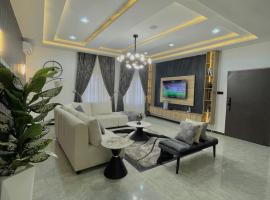 2 Bedroom Luxury Smart Home Apartment, Jahi Katampe ext, hotel en Abuja