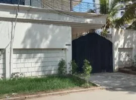 London lodges Guest House