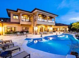 Villa Encantada Sunset Infinity Pool Escape