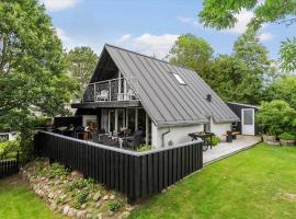 LF15103-Farso-Rorsangervej-3, hotel em Sundsøre