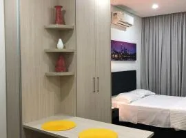 Flat com excelente localização na Granja Viana