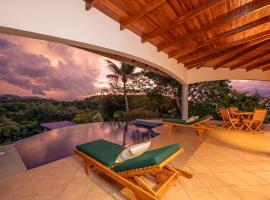 Vista Oceano 5br Villa With Bay View - 7 Guests, hotel in Playa Hermosa