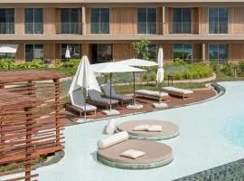 Luxury Flats with Pool in Quarteira by LovelyStay