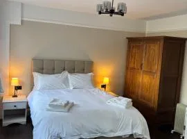 Grace's Guesthouse The Suite