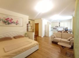 Премьер Хаус новобудова, ξενοδοχείο με υδρομασάζ σε Nikolayev