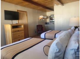 St James Family Suite 1 - Historic Hotel, hotel v destinaci Cimarron