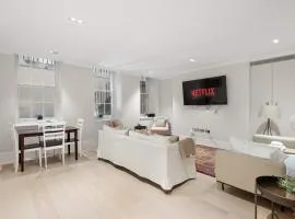 SG, Chic Covent Garden Apartment