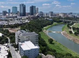 Trinity River Views King Bed Near Downtown FTW