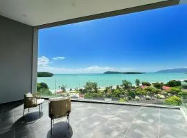 Lavanya Ocean & Peaks Retreat - 2BR with Resort Access, Pantai Tengah