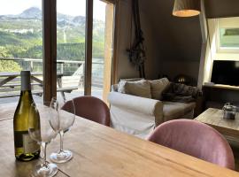 Résidence Les 3 Fontaines - Chalet au milieu de la foret + vue incoryable MAE-6583, hotel v destinaci Correncon-en-Vercors