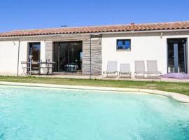 Les oliviers, hôtel à Saint-Didier