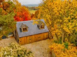 Edinburgh's Autumn Chalet