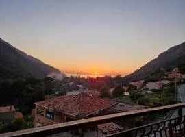 T2 vue mer & montagnes au cœur du golfe de Porto classé à "l'UNESCO "