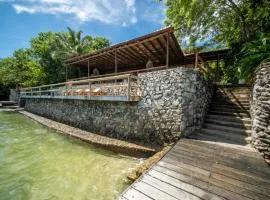 Stunning 6BR Beachfront Villa in Rosario
