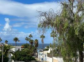 Villa las Américas, hotel in Playa de las Americas