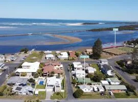 Little Street Retreat - Harrington