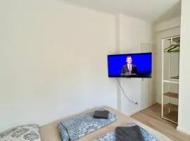 Prime GER Apartments near Vienna - Free Parking