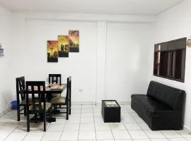 Espacioso,Balcón Privado,Cerca Plaza Principal