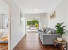 Maraetai Beach Villa, villa in Maraetai