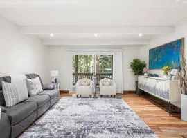 Cozy Forest Hideaway in Incline Village Private Balcony Sierra Solace by AvantStay