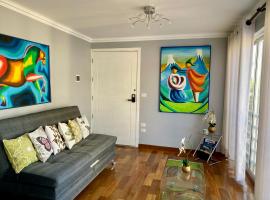 Exclusivo Departamento en Edificio Alessandria, hotel a Cochabamba