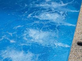 Chalet Baitul Hanan KLIA, hotel a Sepang