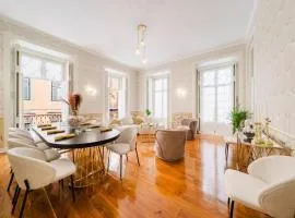 Luxury 5br Apt Castle Views In Heartoflisbon