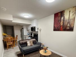 Newly Built Cozy Cove Suite, appartement in Regina