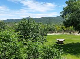 Hameau Domaine Ceyrac, Hotel in Ceyrac