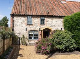 No33 THORNHAM BOUTIQUE COTTAGES, Hotel in Thornham