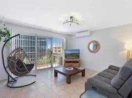 Immaculate Apartment at The Entrance, Tides of Fairport