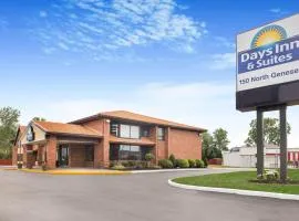 Days Inn by Wyndham Utica