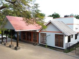 Blue Junction Eco Lodge, отель в Аруше
