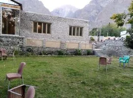 Dumani Inn Hotel & Restaurant