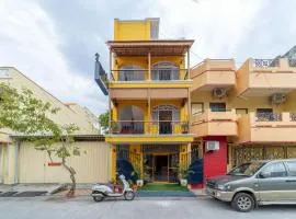 VARSHA PALACE, Near Rock Beach and Manakula Vinayagar Temple, White Town, Pondicherry