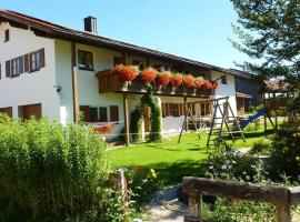 Ferienhof Baldauf, hotel en Akams