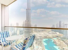 Direct Burj Khalifa & Fountain Views from Balcony ,Next to Dubai Mall Luxury 2 Bedroom - Like Home