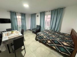 Location appartement meublé 31 m2 Albion, hotel v destinaci Albion