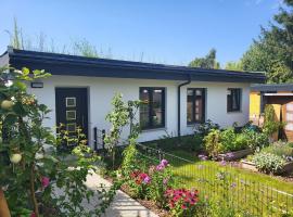 Kleines aber feines Apartment für zwei、Woltersdorfのホテル