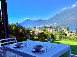 Bluelow Lakeview house