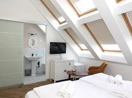 D Rooms